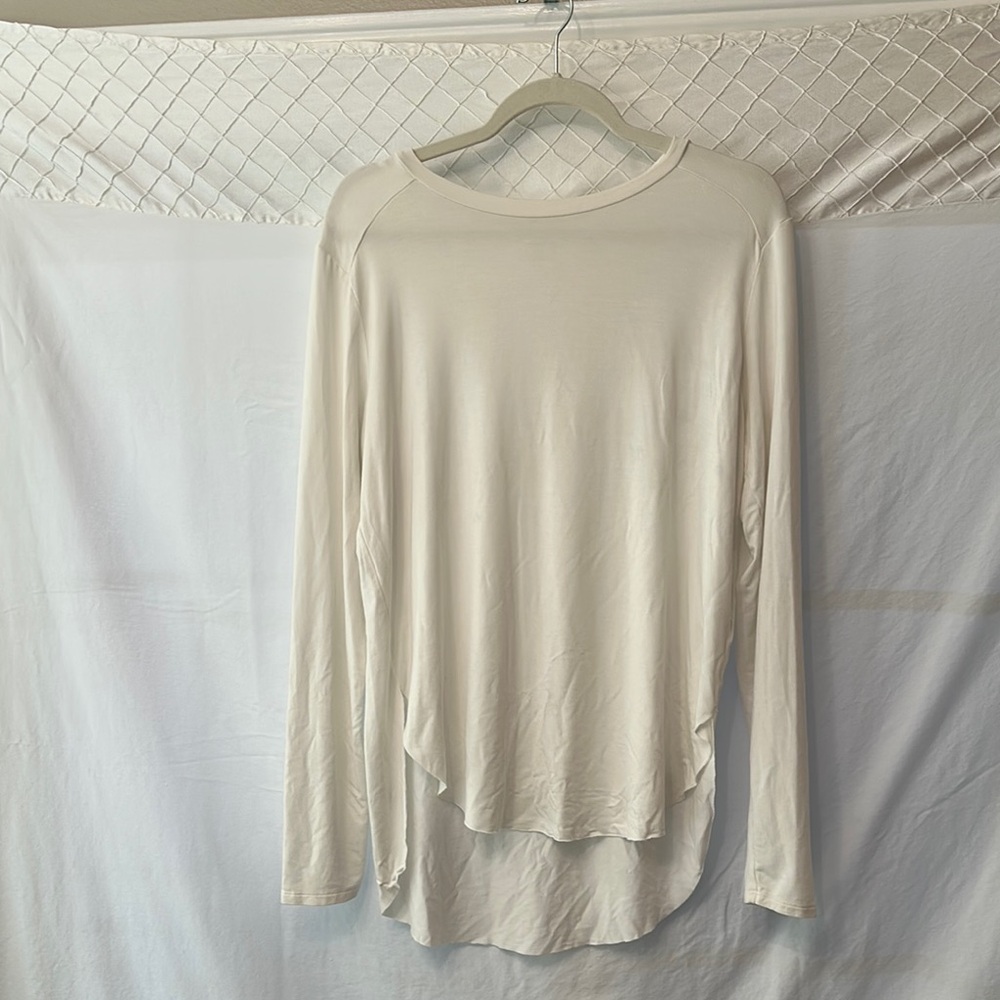Halogen Cream Asymmetrical Long Sleeve T-Shirt